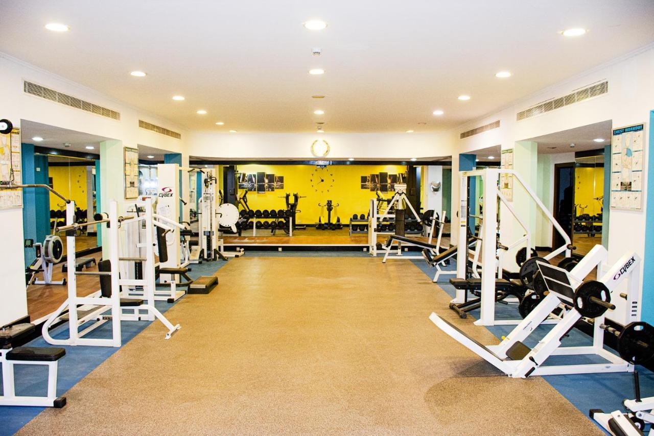 Al Corniche Hotel Jeddah Exterior foto The gym at the hotel